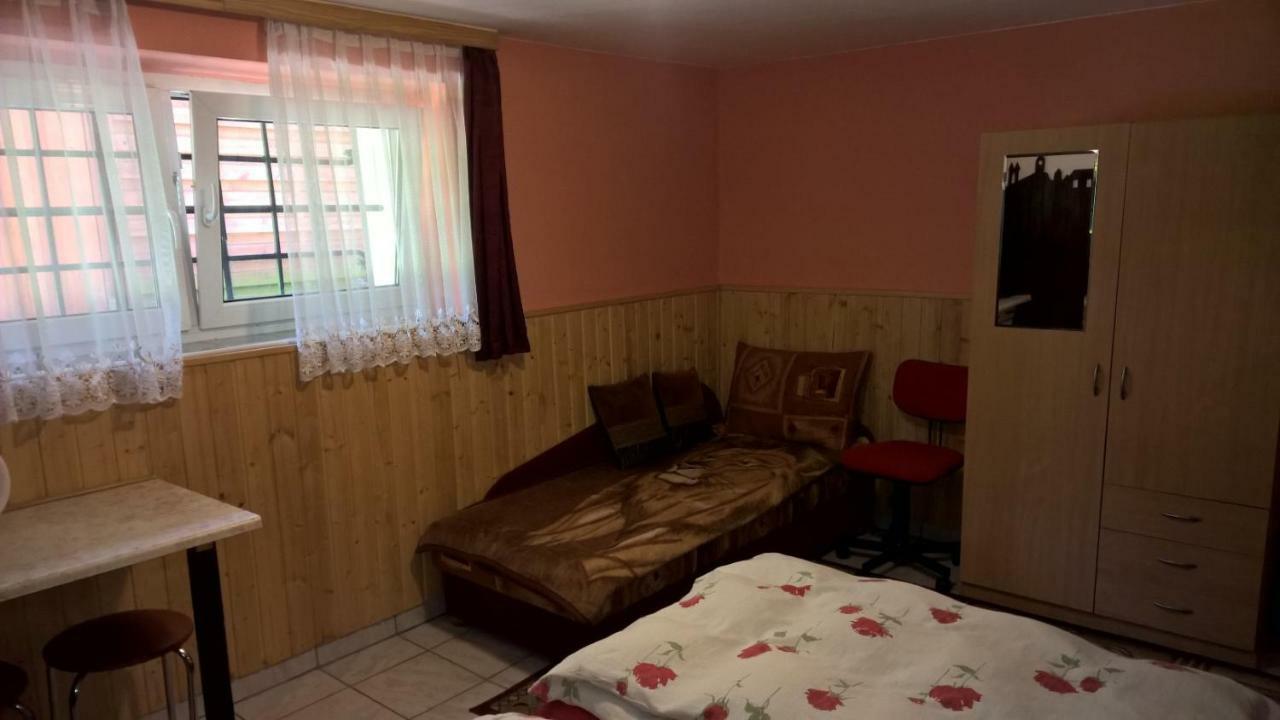 Apartament Na Wrzosach Torun Luaran gambar